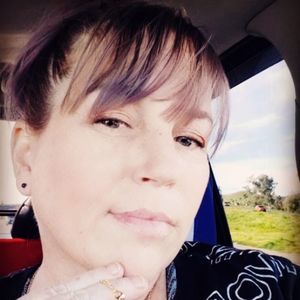 Meet your Posher, Aurelia